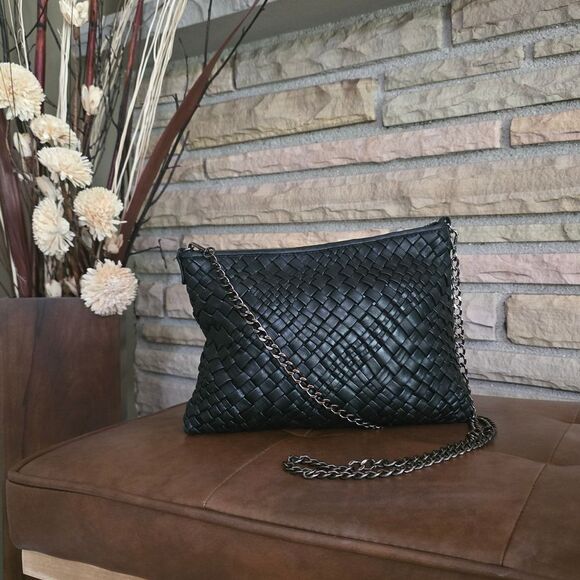 🐢 Falor Black Woven Crossbody Bag with Chain Strap - Picture 15 of 15